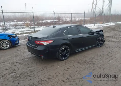 2019 Toyota Camry Xse z USA, uszkodzony, nr VIN 4T1B61HK9KU729821